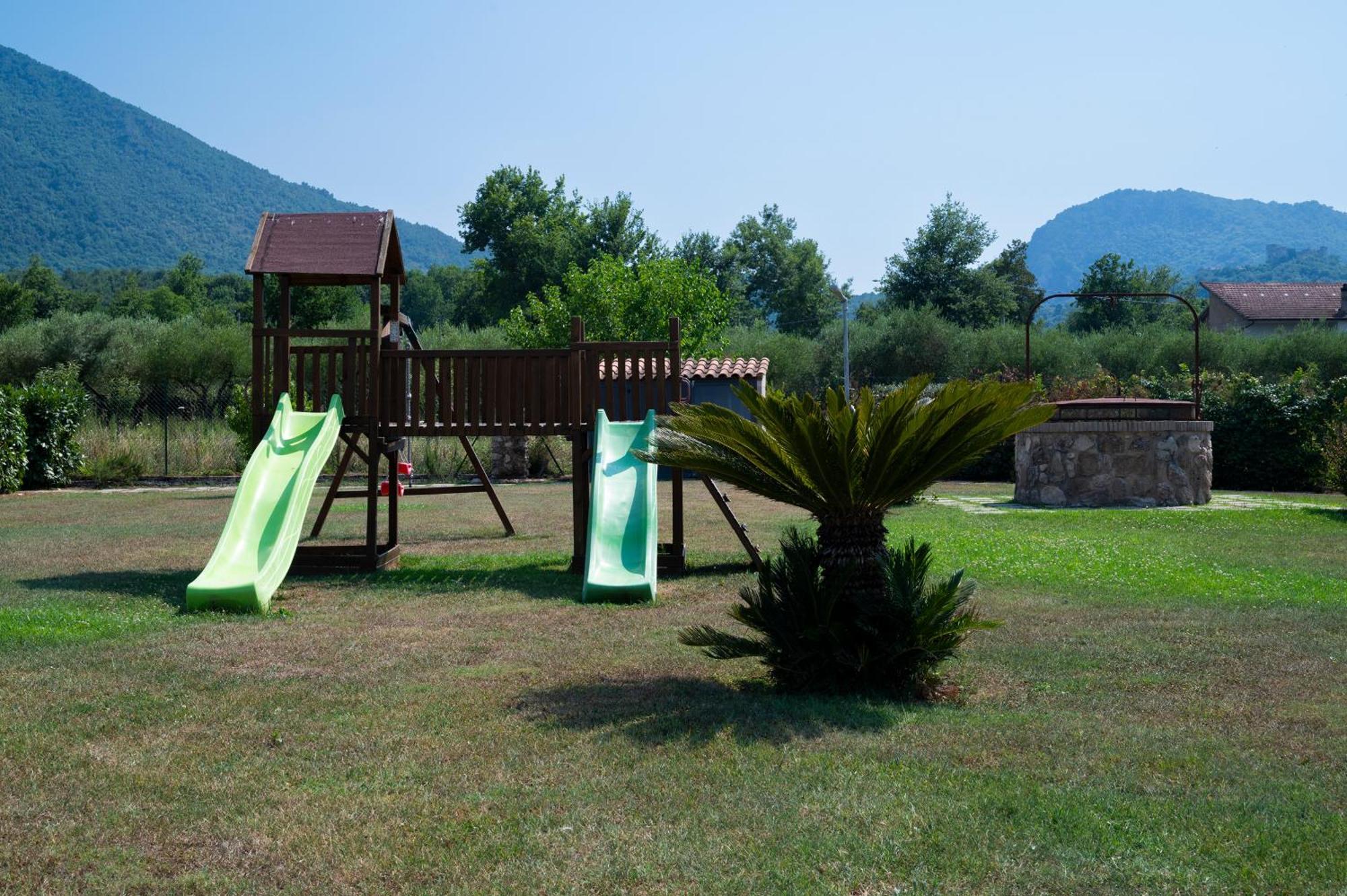 Villa Family Farm Soc. Agr. A R.L. Vairano Patenora Exterior foto